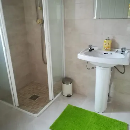 Greystone House فندق مبيت وإفطار 3*