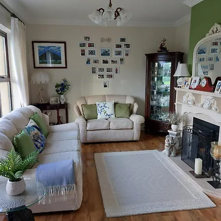 Bed & Breakfast Greystone House 3*